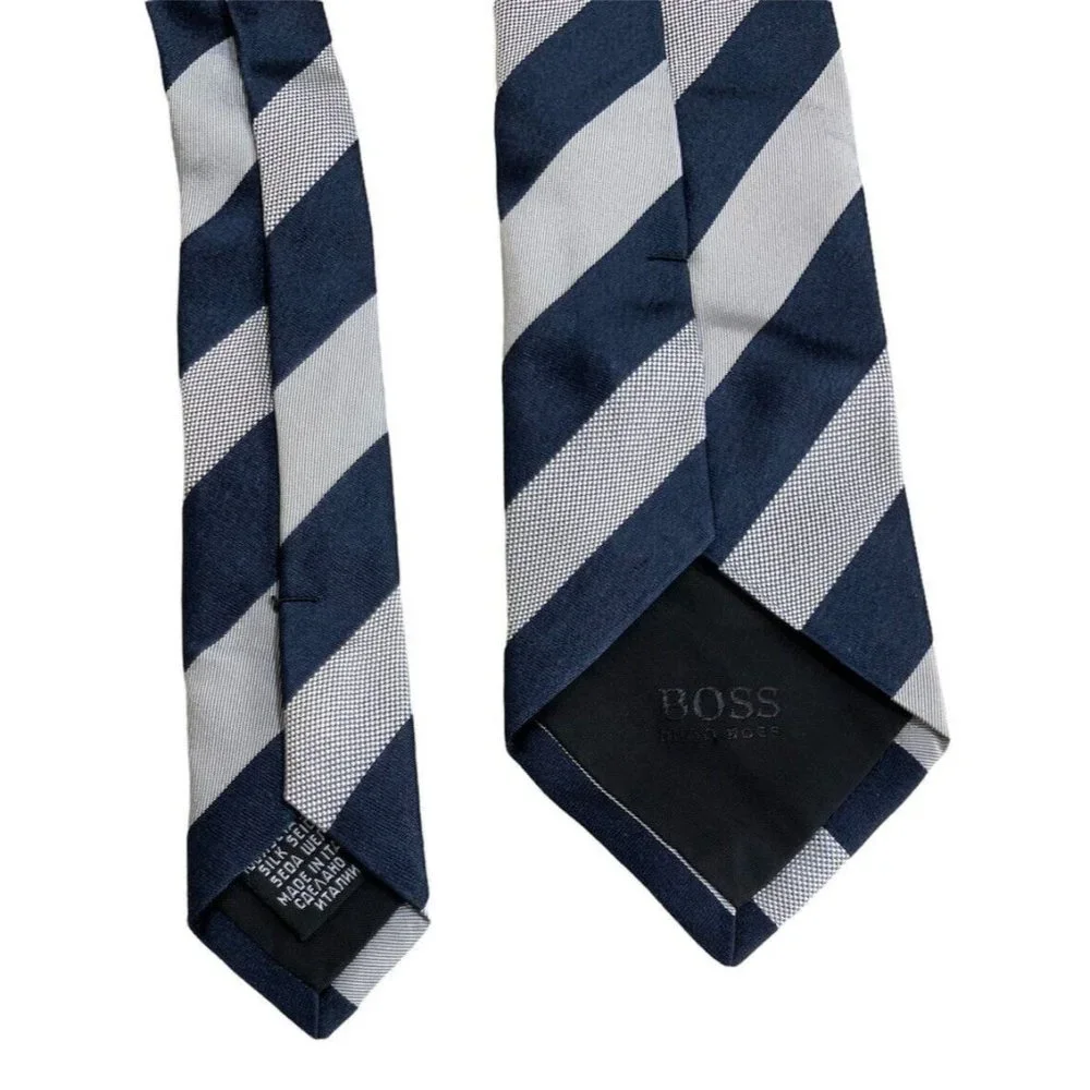 HUGO BOSS Kids White/Blue Striped Silk Tie ITALY 47